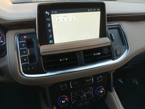 Used 2023 Chevrolet Tahoe Premier w/ Premium Package 2 image 22