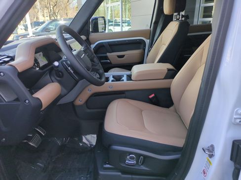 New 2026 Land Rover Defender 130 V8 image 22