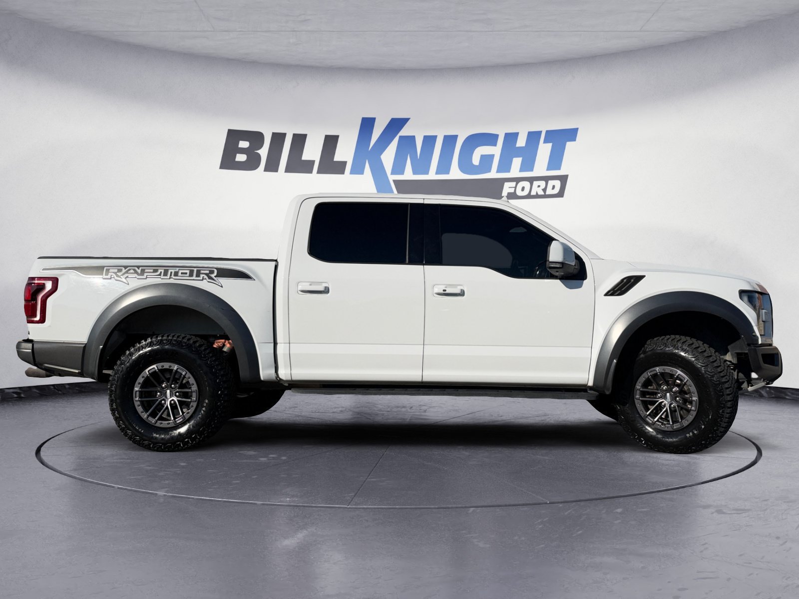 Used 2019 Ford F150 Raptor AWD/4WD image 6