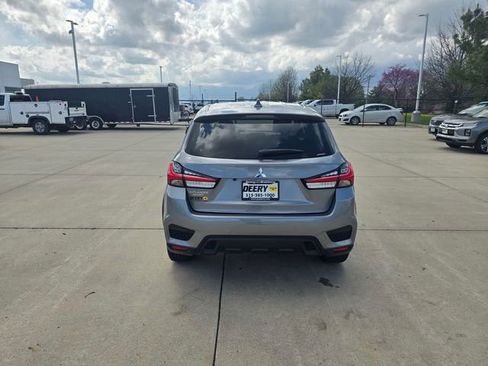 Used 2025 Mitsubishi Outlander Sport ES image 11