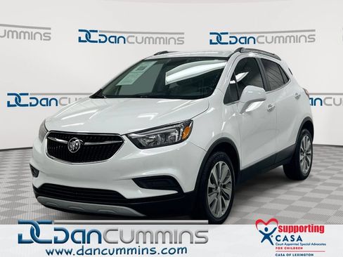 Used 2020 Buick Encore Preferred FWD image 1
