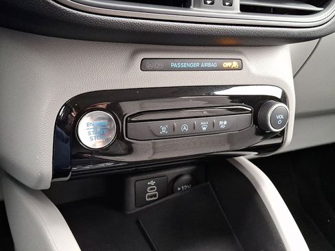 Certified 2024 Ford Escape Active w/ Tech Pack #1 image 10