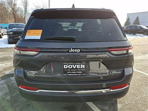 Used 2025 Jeep Grand Cherokee Laredo X image 22