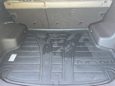 Used 2014 Hyundai Tucson Limited w/ Technology Package 02 FWD image 12