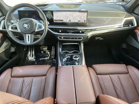 Certified 2024 BMW X7 M60i w/ Executive Package image 22