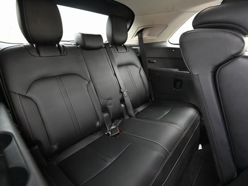 Used 2024 MAZDA CX-90 3.3 Turbo w/ Preferred Plus image 29