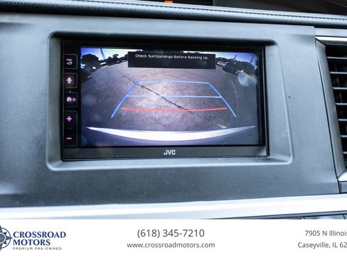 Used 2016 Toyota Highlander Plus AWD/4WD image 36
