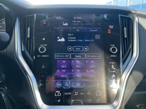 Used 2022 Subaru Outback Premium image 32