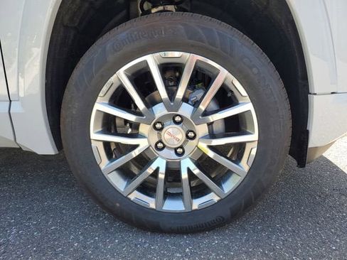 New 2026 GMC Terrain Denali AWD/4WD image 6