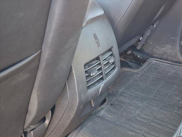 Used 2013 Lincoln MKX AWD w/ Class II Trailer Tow Pkg image 10