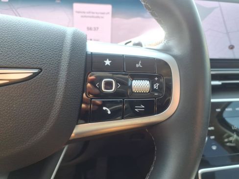Used 2025 Genesis GV80 2.5T Standard AWD/4WD image 22