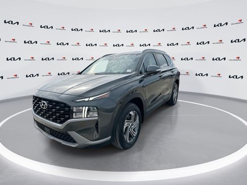 Used 2023 Hyundai Santa Fe SEL FWD image 4