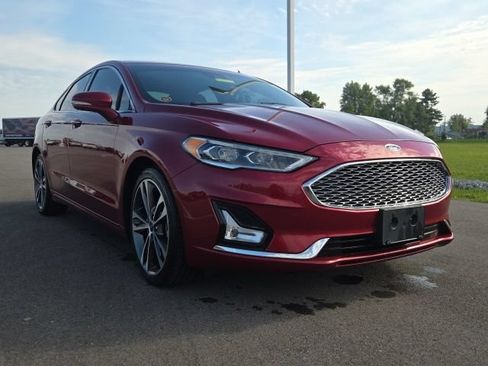 Used 2019 Ford Fusion Titanium AWD/4WD image 1