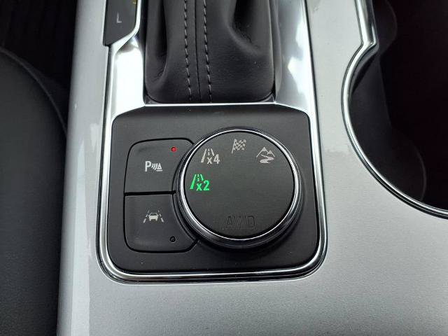New 2026 Chevrolet Blazer LT w/ Sound & Technology Package AWD/4WD image 30