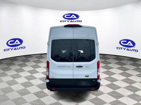 Used 2024 Ford Transit 350 XLT RWD image 5