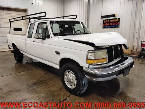 Used 1997 Ford F250 2WD SuperCab Heavy Duty image 1