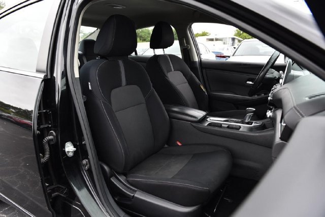 Used 2021 Nissan Sentra SV FWD image 18