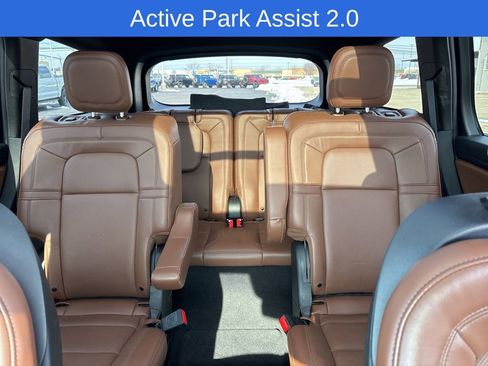 Used 2023 Lincoln Aviator Reserve image 28