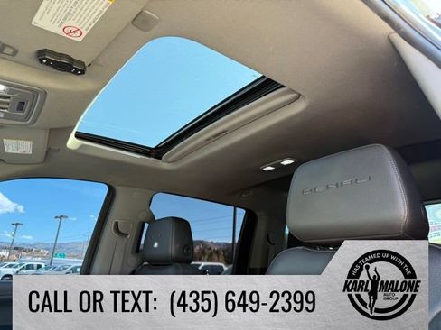 Used 2020 GMC Sierra 3500 Denali w/ Denali Ultimate Package AWD/4WD image 28