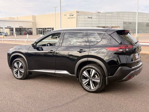 Certified 2023 Nissan Rogue SL w/ SL Premium Package FWD image 4