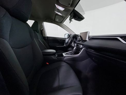 Used 2024 Toyota RAV4 LE image 30