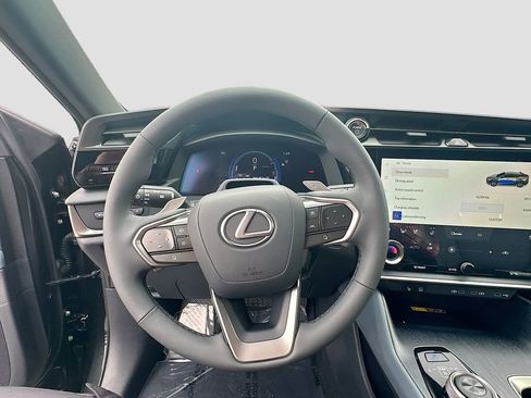 Used 2026 Lexus RZ 450e AWD w/ Technology Package image 11