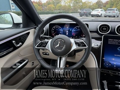 Certified 2025 Mercedes-Benz C 300 4MATIC Sedan image 18