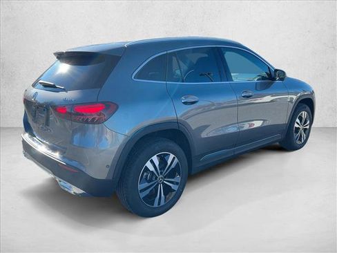 New 2026 Mercedes-Benz GLA 250 4MATIC image 2