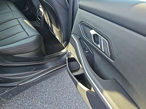 Used 2021 BMW 330i Sedan w/ Premium Package image 43