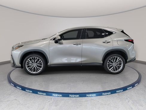 Used 2023 Lexus NX 350h AWD w/ Premium Package image 16