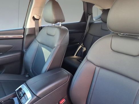 Used 2023 Hyundai Tucson SEL w/ Convenience Package image 14