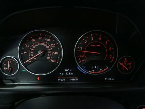 Used 2018 BMW 330i Sedan image 31