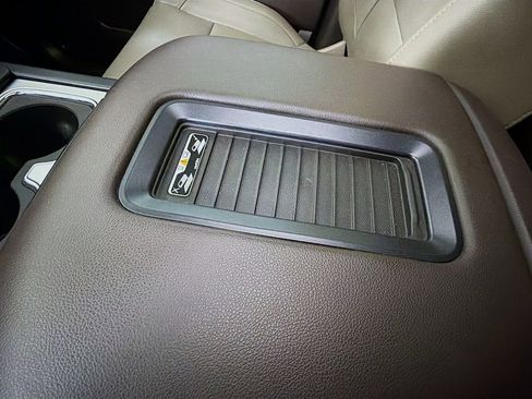 Used 2018 GMC Sierra 1500 SLT image 45