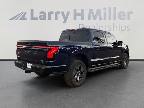 Used 2024 Ford F150 Lightning Lariat AWD/4WD image 6