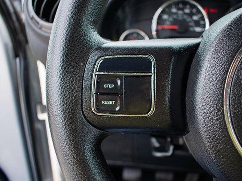 Used 2012 Jeep Wrangler Sport AWD/4WD image 16