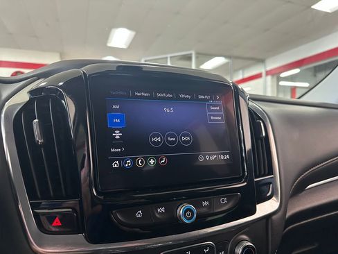 Used 2020 Chevrolet Traverse LT FWD image 21