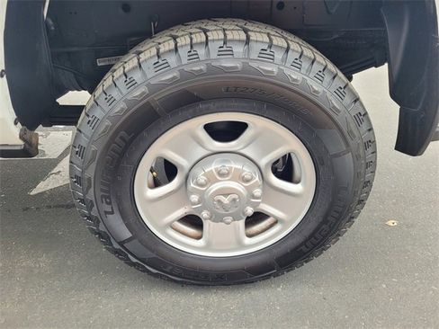 Used 2024 RAM 3500 Tradesman image 25