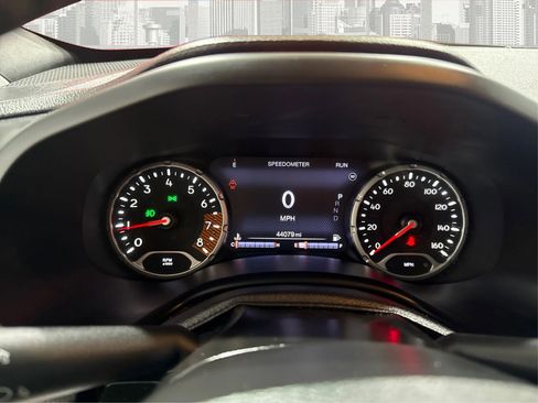 Used 2020 Jeep Renegade Trailhawk w/ Premium Leather Group image 16