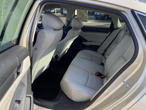 Used 2019 Honda Accord LX image 46