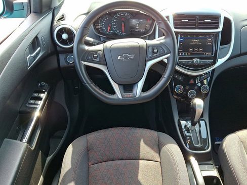 Used 2020 Chevrolet Sonic LT w/ Convenience Package FWD image 12