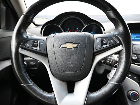 Used 2014 Chevrolet Cruze LT FWD image 21