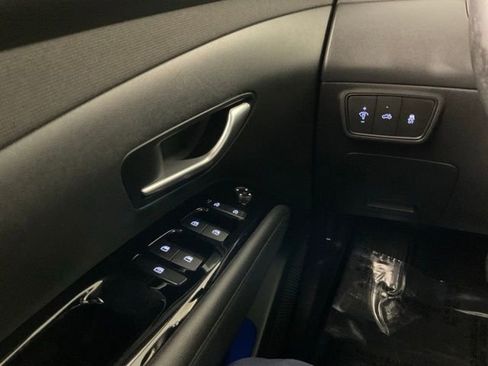 Used 2023 Hyundai Santa Cruz Limited w/ Winter Package image 19