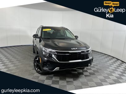 Certified 2024 Kia Seltos EX