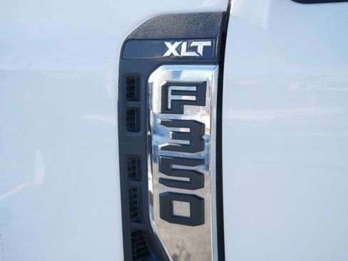 Certified 2024 Ford F350 XLT w/ FX4 Off-Road Package image 7