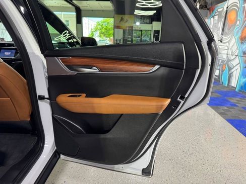 Used 2023 Cadillac XT5 Premium Luxury w/ LPO, Floor Liner Package AWD/4WD image 15