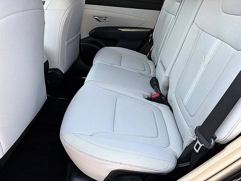New 2026 Hyundai Tucson SEL FWD image 8