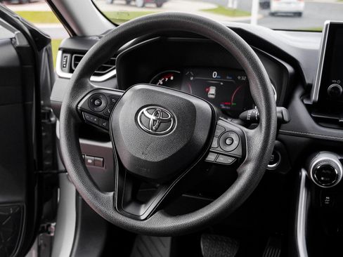 Certified 2025 Toyota RAV4 XLE AWD/4WD image 31