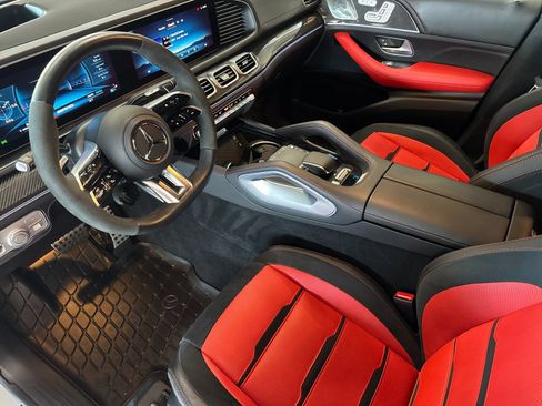 Used 2025 Mercedes-Benz GLE 63 AMG S image 9