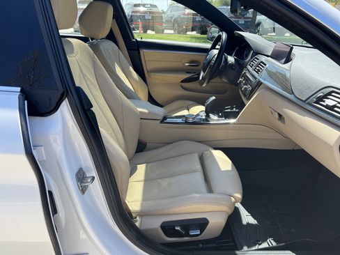Used 2020 BMW 430i Gran Coupe w/ Convenience Package image 29