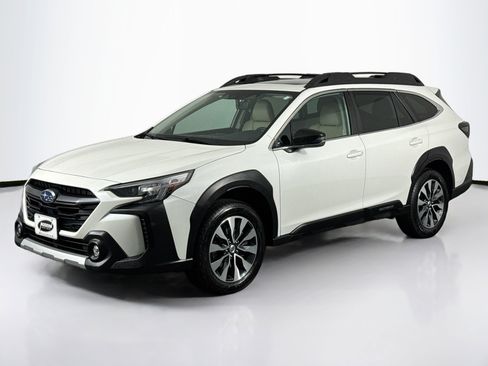 Used 2023 Subaru Outback Limited AWD/4WD image 6